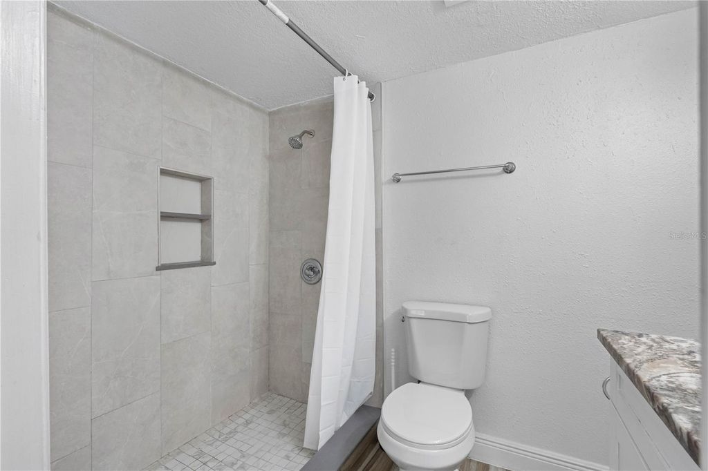 Image 14 of property listing at 1205 E SENECA AVENUE, Tampa, FL 33612