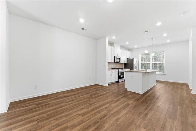 1621 Avery Way, Tucker, GA 30084