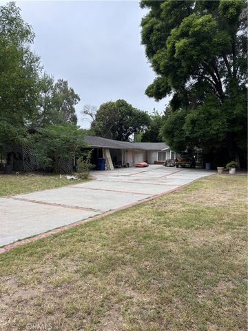22665 Califa Street, Woodland Hills, CA 91367