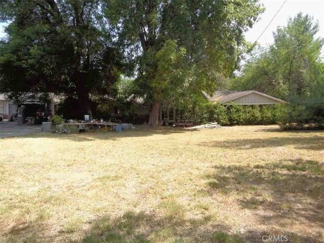 22665 Califa Street, Woodland Hills, CA 91367