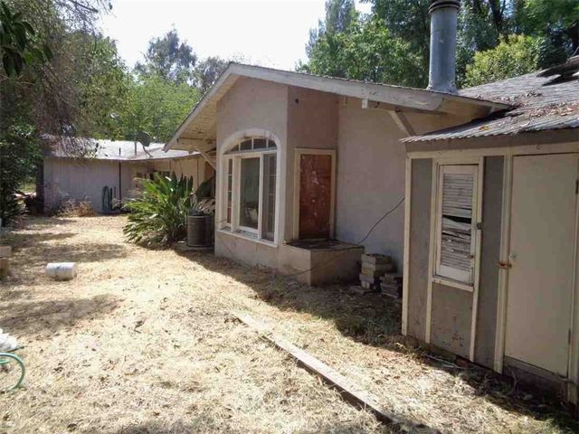 22665 Califa Street, Woodland Hills, CA 91367
