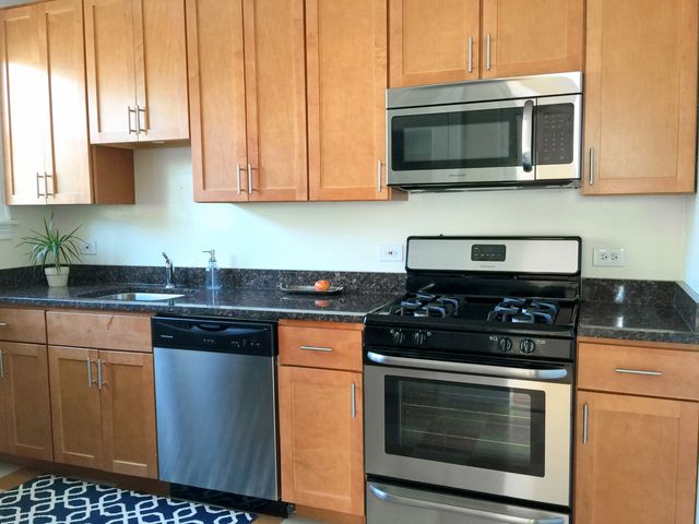 318 Sherman Avenue 1, Evanston, IL 60202
