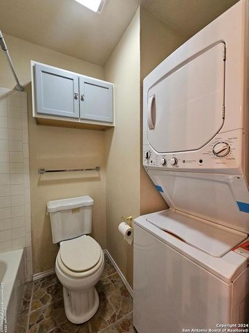 4803 Hamilton Wolfe Rd Apt 312, San Antonio, TX 78229