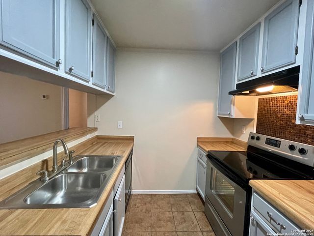 4803 Hamilton Wolfe Rd Apt 312, San Antonio, TX 78229