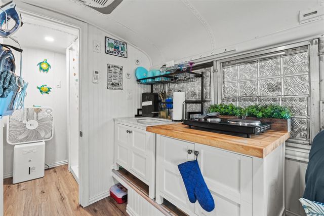 1287 N Crystal Beach Road, Crystal Beach, TX 77650