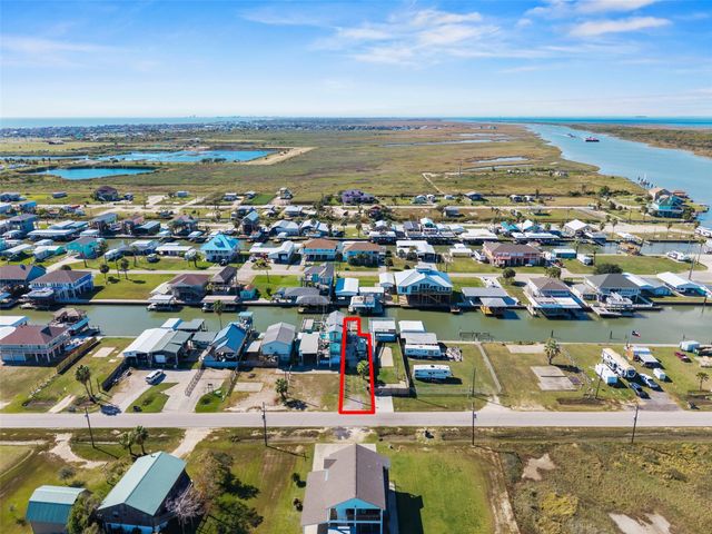 1287 N Crystal Beach Road, Crystal Beach, TX 77650