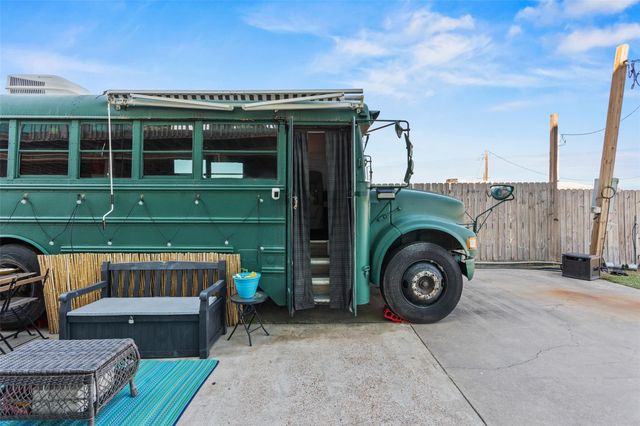 1287 N Crystal Beach Road, Crystal Beach, TX 77650