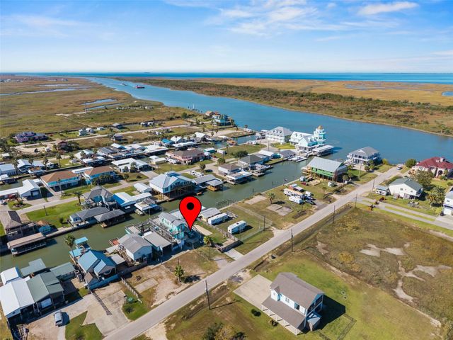 1287 N Crystal Beach Road, Crystal Beach, TX 77650