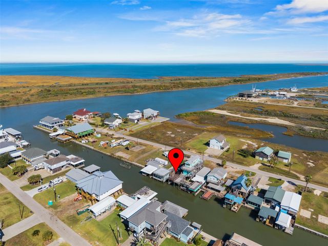 1287 N Crystal Beach Road, Crystal Beach, TX 77650