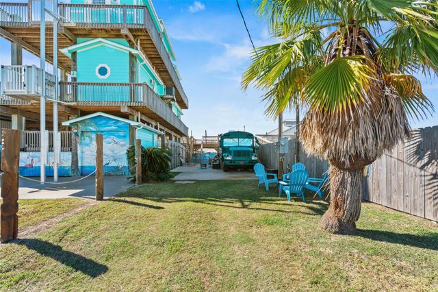 1287 N Crystal Beach Road, Crystal Beach, TX 77650