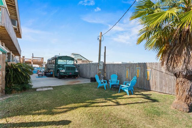 1287 N Crystal Beach Road, Crystal Beach, TX 77650