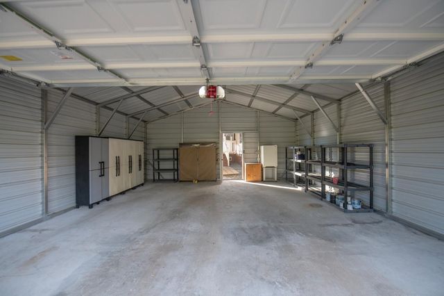 38150 Sumac Lane, Yokuts Valley, CA 93675