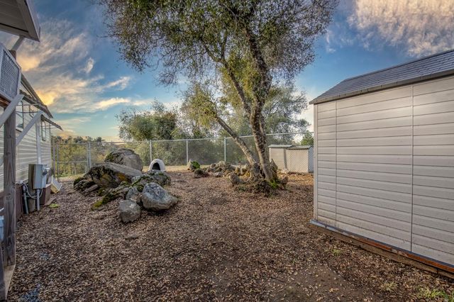 38150 Sumac Lane, Yokuts Valley, CA 93675