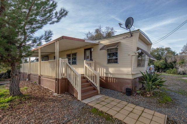 38150 Sumac Lane, Yokuts Valley, CA 93675