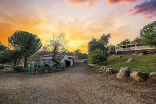 38150 Sumac Lane, Yokuts Valley, CA 93675