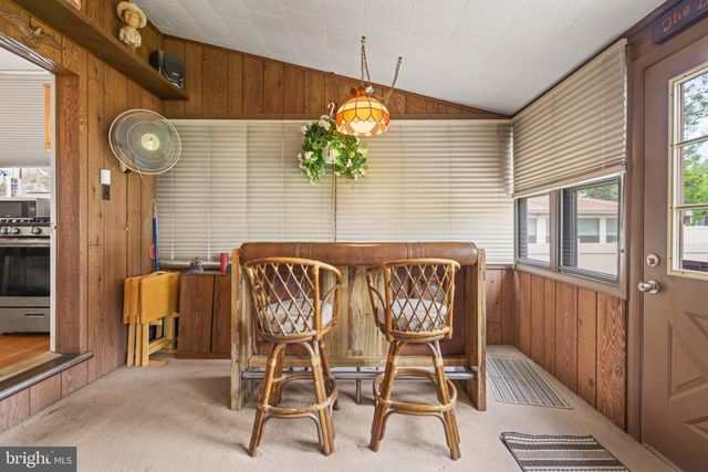 1421 MAPLE AVE, Haddon Heights, NJ 08035