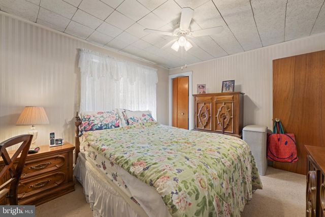 1421 MAPLE AVE, Haddon Heights, NJ 08035