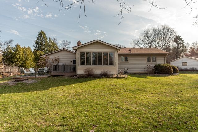 1075 Harold Circle, Scio Twp, MI 48103