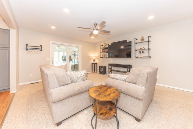 1075 Harold Circle, Scio Twp, MI 48103