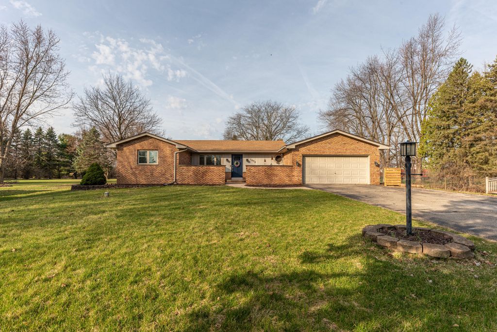 1075 Harold Circle, Scio Twp, MI 48103