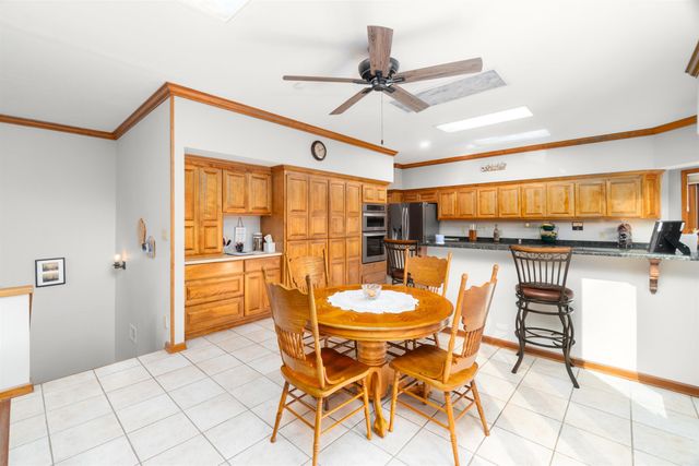 23 Darro Way, Hot Springs Village, AR 71909