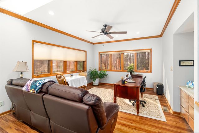 23 Darro Way, Hot Springs Village, AR 71909