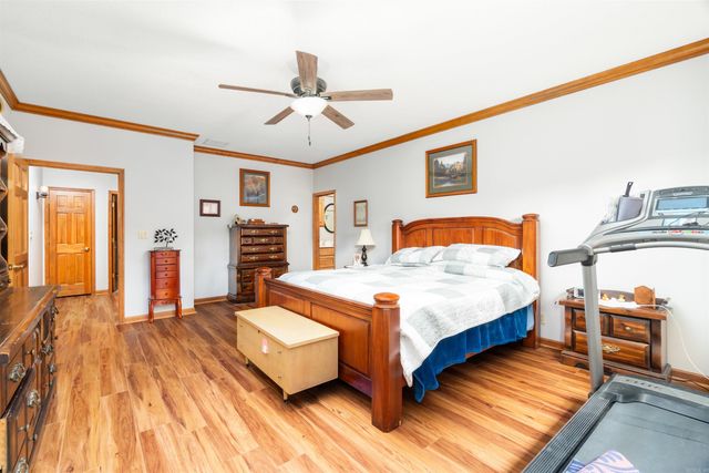 23 Darro Way, Hot Springs Village, AR 71909