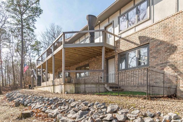 23 Darro Way, Hot Springs Village, AR 71909
