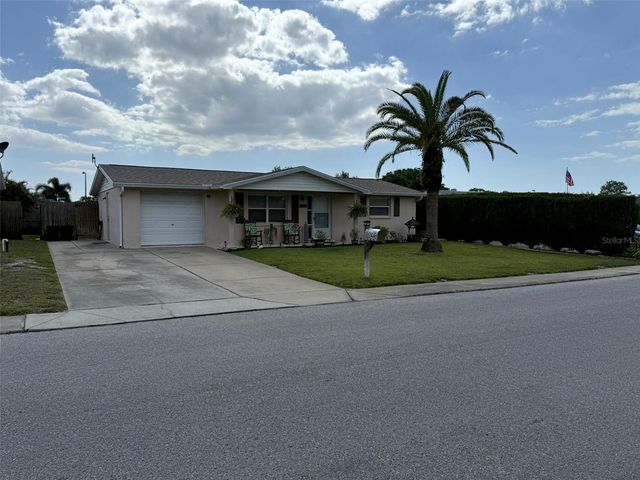 9721 LAKE CHRISE LANE, Port Richey, FL 34668