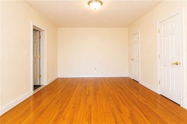 1289 E 19th St Apt F7, New York City, NY 11230
