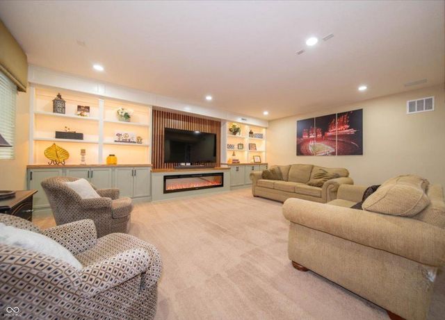 16291 Ambia Circle, Westfield, IN 46074