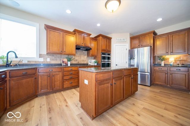 16291 Ambia Circle, Westfield, IN 46074