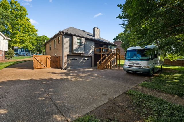 228 Kensington Pl, Franklin, TN 37067