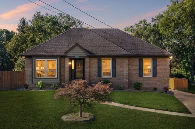 228 Kensington Pl, Franklin, TN 37067