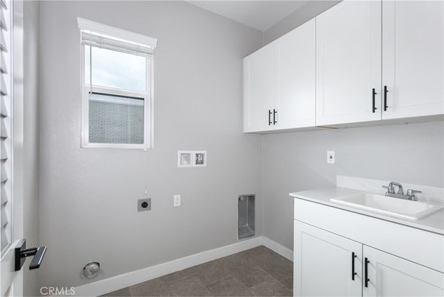 2054 Mylitta, Gardena, CA 90249