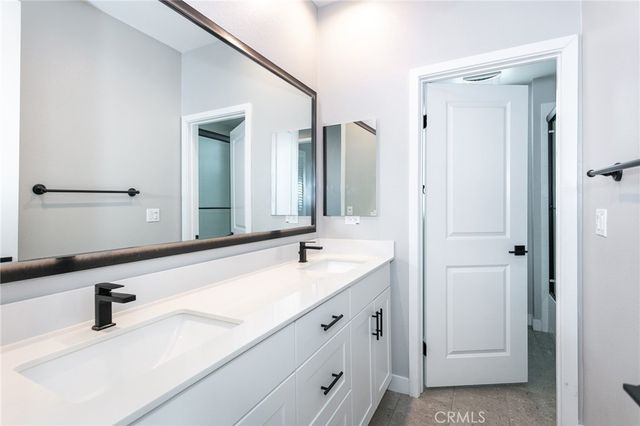 2054 Mylitta, Gardena, CA 90249