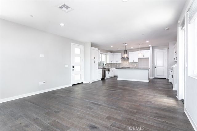 2054 Mylitta, Gardena, CA 90249