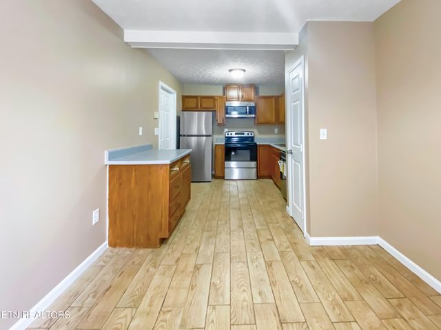 1040 Loop Rd, Sevierville, TN 37876