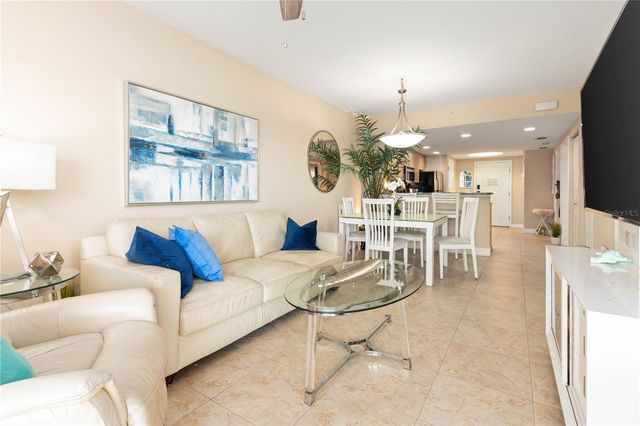 11605 GULF BOULEVARD 503, St Petersburg, FL 33706
