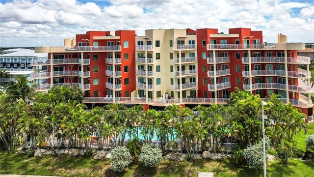 11605 GULF BOULEVARD 503, St Petersburg, FL 33706