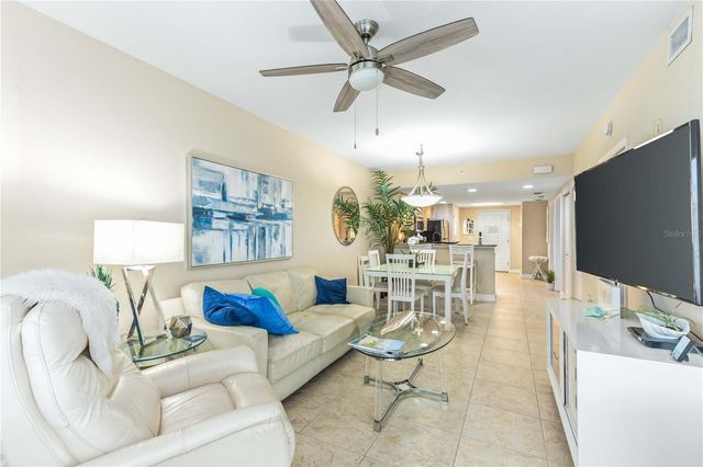 11605 GULF BOULEVARD 503, St Petersburg, FL 33706