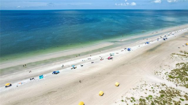 11605 GULF BOULEVARD 503, St Petersburg, FL 33706
