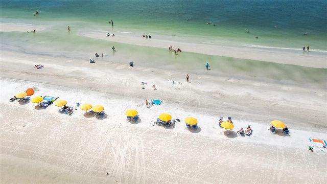 11605 GULF BOULEVARD 503, St Petersburg, FL 33706