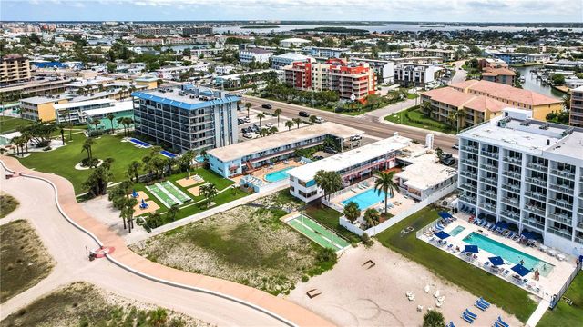 11605 GULF BOULEVARD 503, St Petersburg, FL 33706