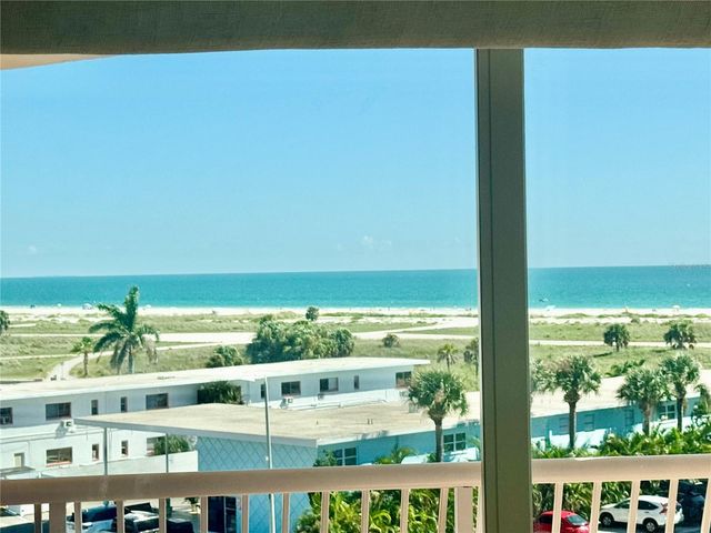 11605 GULF BOULEVARD 503, St Petersburg, FL 33706