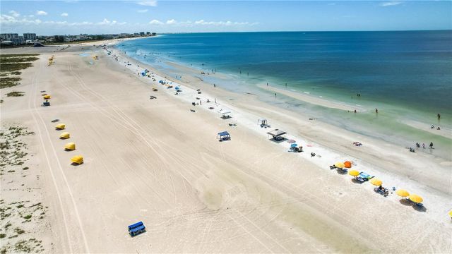 11605 GULF BOULEVARD 503, St Petersburg, FL 33706