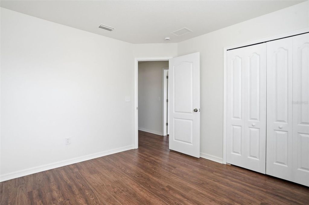 Image 27 of property listing at 15419 SHOAL HAVEN PLACE, Ruskin, FL 33573