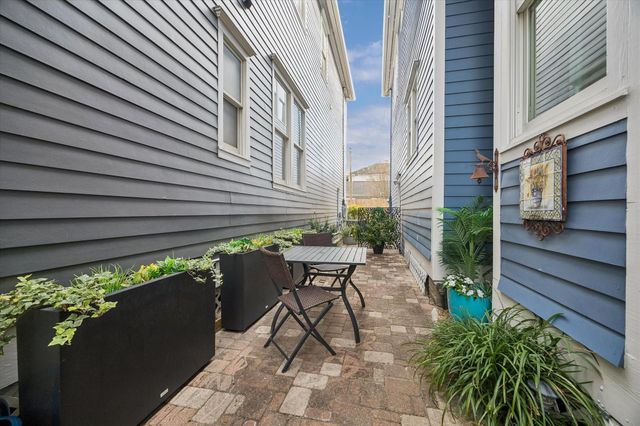 316 E 5th Street, Houston, TX 77007