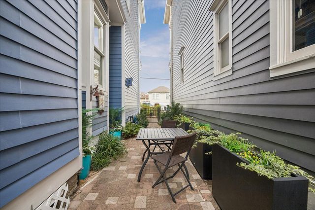 316 E 5th Street, Houston, TX 77007