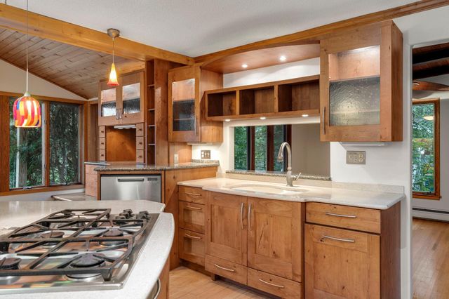 3396 Glen Oaks Avenue, White Bear Lake, MN 55110